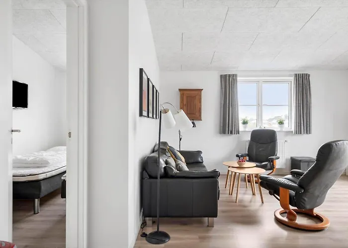 0402-romo-norre-frankel-1-c Apartment *